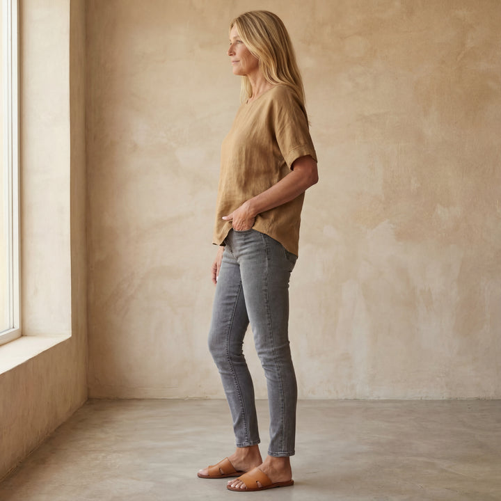 BAUA - Round Neck Cotton And Linen T-Shirt